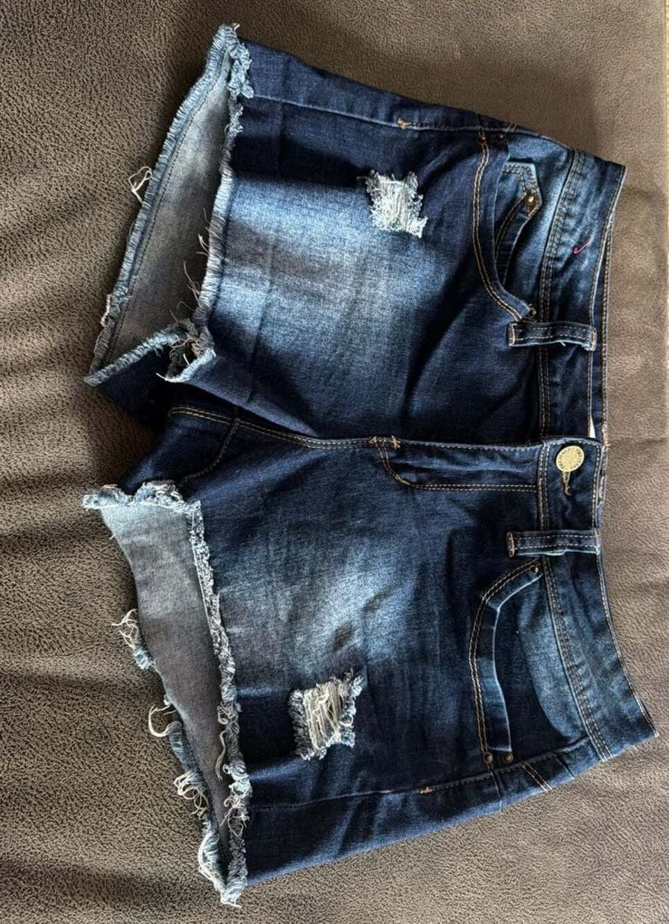 YMI WannaBettaButt? Mid Rise Distressed Denim Shorts Size 9